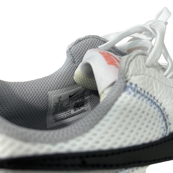 ⚡️SOLD⚡️Nike Air Max Excee Sneakers White Black Coral Pink Shoes women US Size 8 - Picture 9 of 16